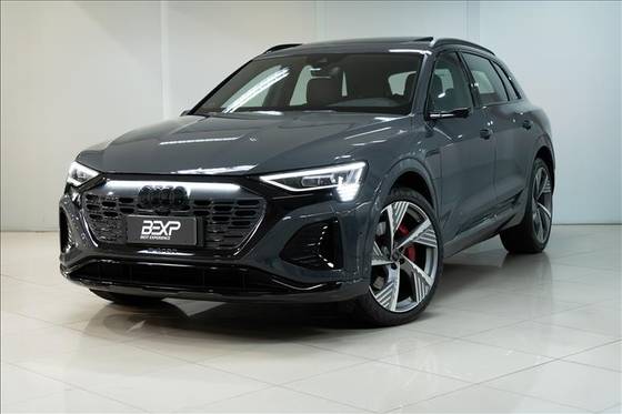 AUDI Q8 E-TRON 55 ELÉTRICO LAUNCH EDITION QUATTRO